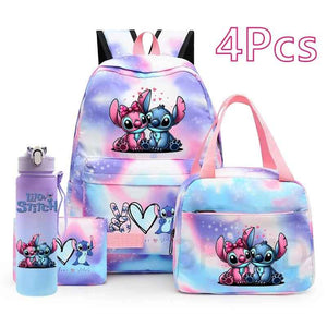 La Rentrée en Mode Aventurier Intergalactique avec le Sac à dos Stitch Intergalactique